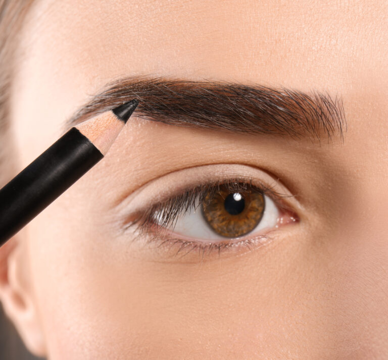 Natural Beauty Essentials: Best Organic Eyebrow Pencil
