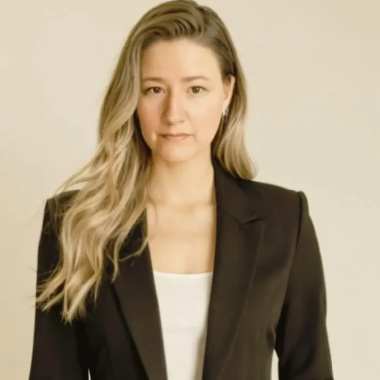 Melissa Walker, author of Thriving Sustainably.