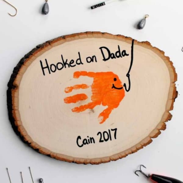 Father's Day crafts hooked on dad