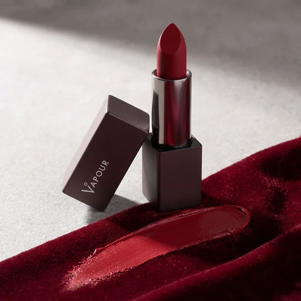Vapour Beauty High Voltage Lipstick in Bold