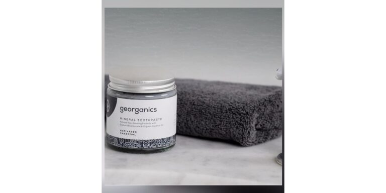 Georganics Mineral toothpaste