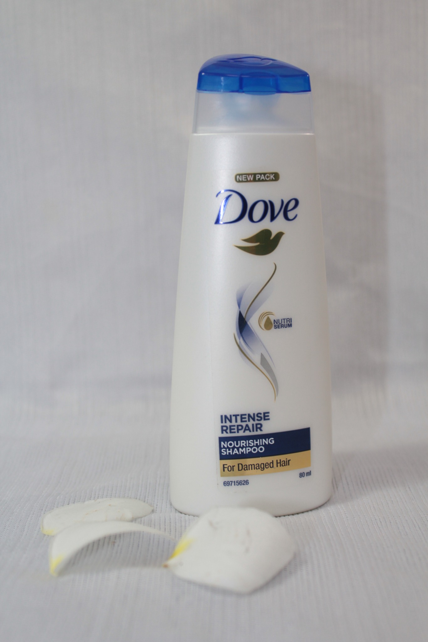 Conventional liquid shampoo
