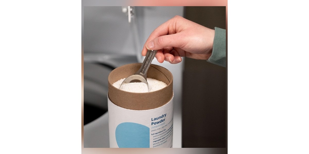 Meliora Lavender laundry powder in steel canister