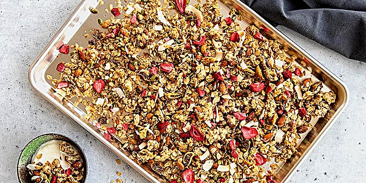 Nordic Ware Natural Aluminum Commercial Baker's Half Sheet Pan