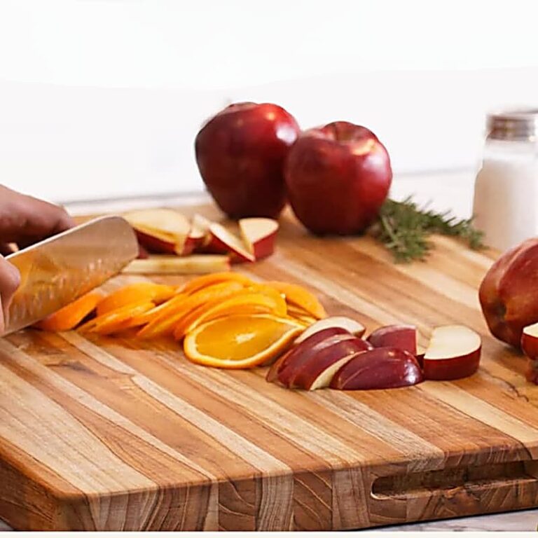 Teakhaus by Proteak Edge-Grain Teak Cutting Board